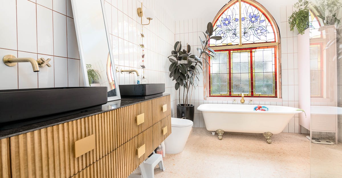 Building Trust: The Role of References in Restumping Contractor Selection